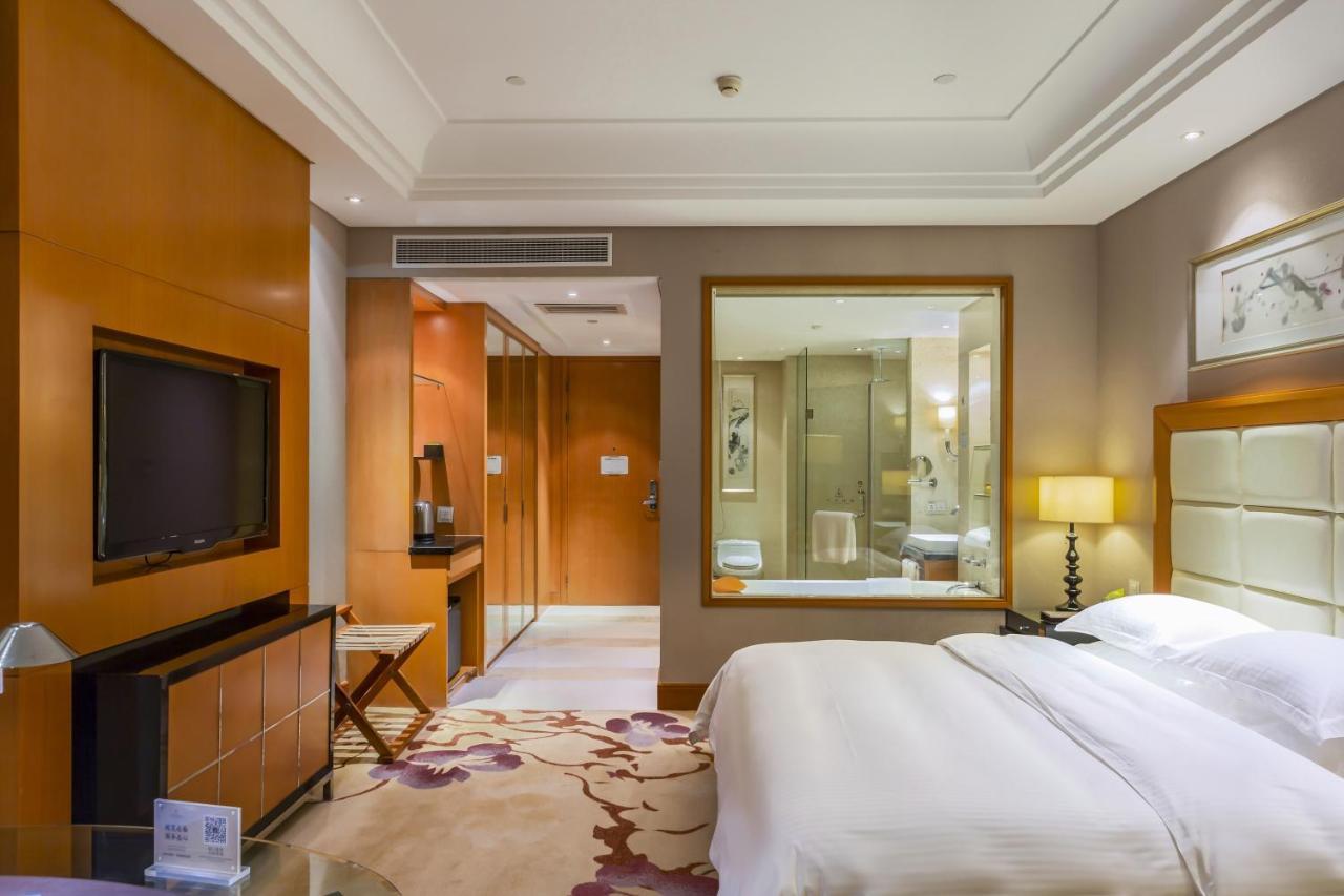 Wyndham Xinyang Downtown Xinyang (Henan) Exterior foto