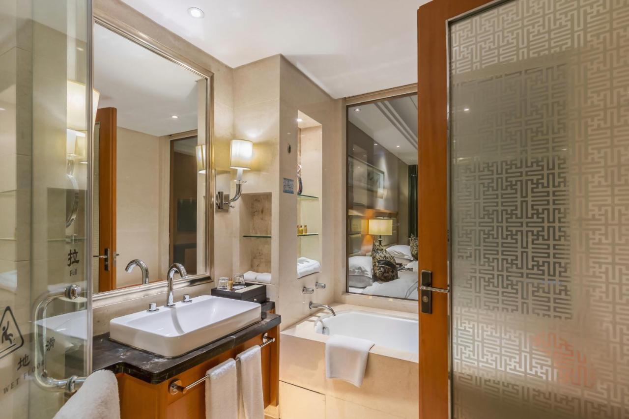 Wyndham Xinyang Downtown Xinyang (Henan) Exterior foto