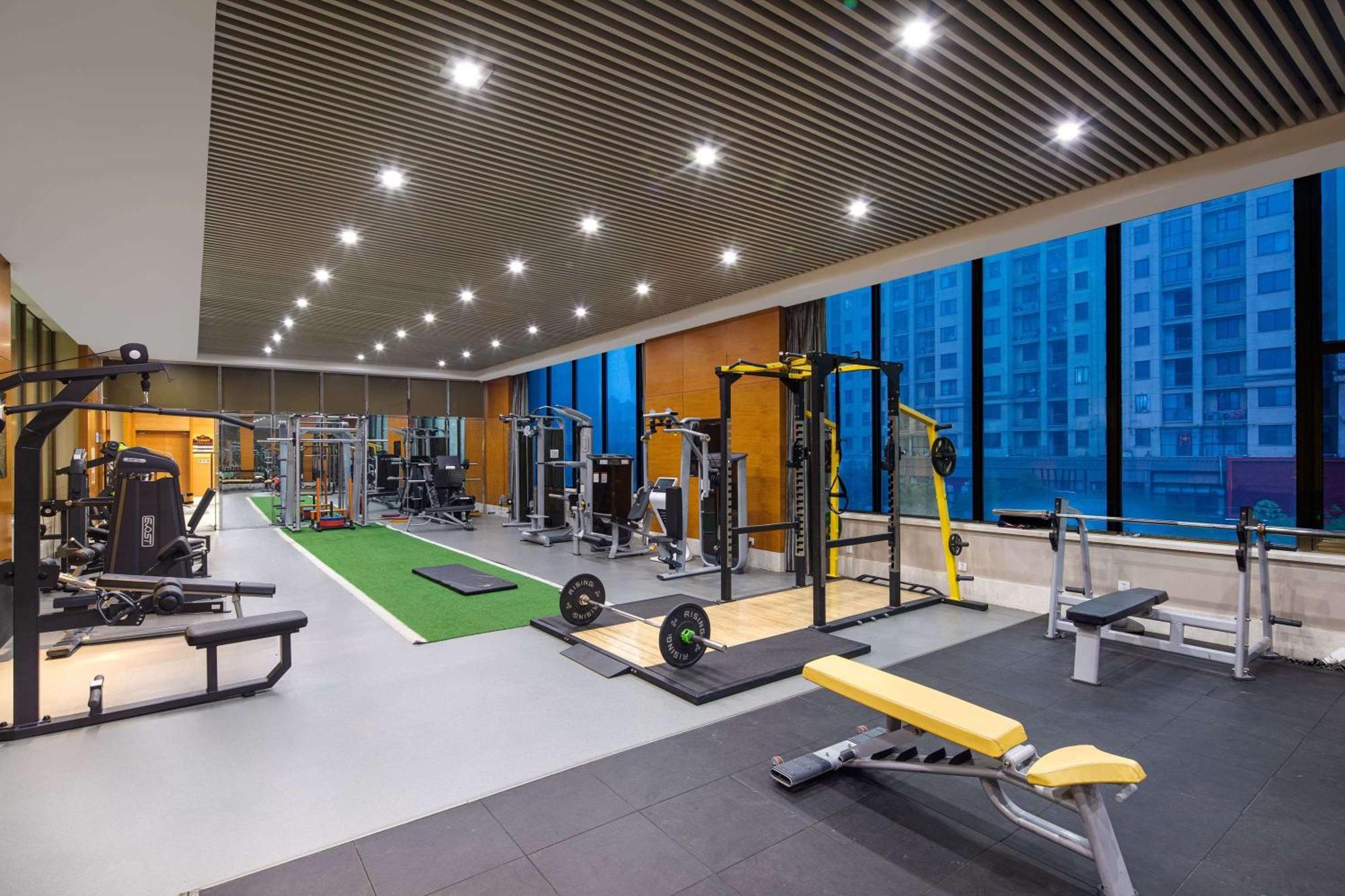 Wyndham Xinyang Downtown Xinyang (Henan) Exterior foto