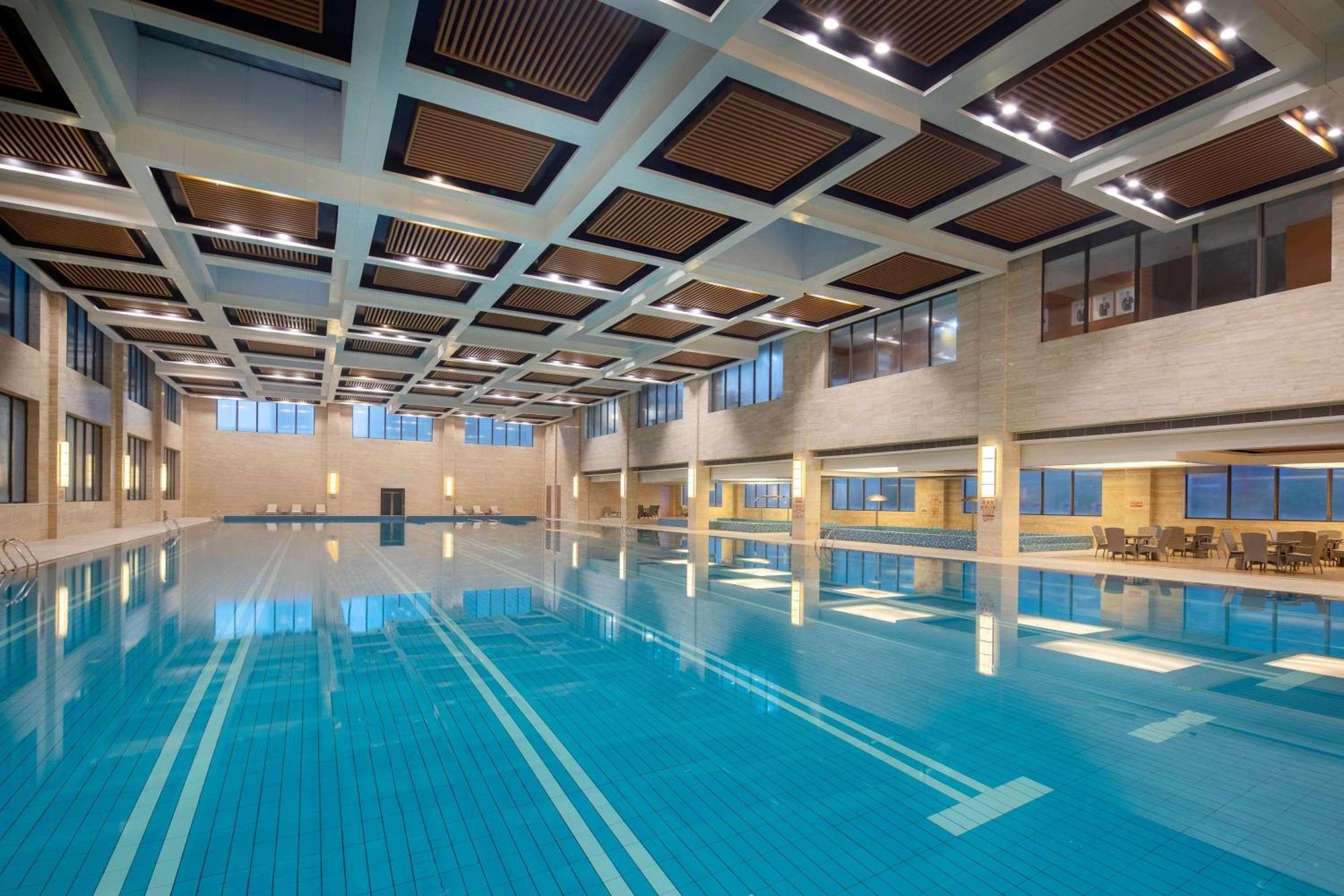 Wyndham Xinyang Downtown Xinyang (Henan) Exterior foto